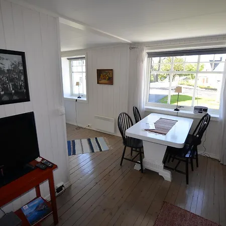 Gammelfileten Brygge Henningsvær
